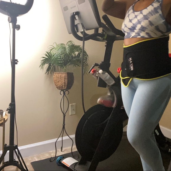 2-Piece Sportswear Set - Picture 11 of 13